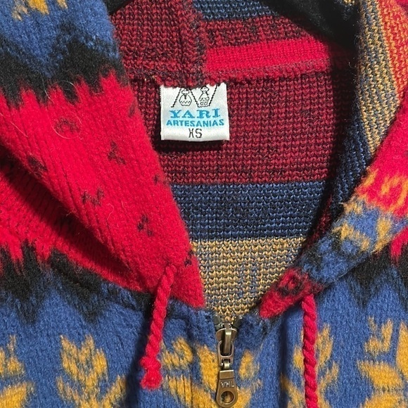 𝅺Yari Artesanias Multicolored Hooded Wool Zip Drawstring Llama Sweater Jacket - Picture 2 of 8